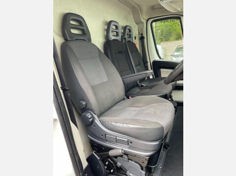 Peugeot Boxer 2.2 HDi 330 Professional L1 H1 Euro 5 5dr 24