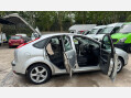Ford Focus 1.6 Zetec 5dr 10