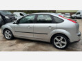Ford Focus 1.6 Zetec 5dr 16