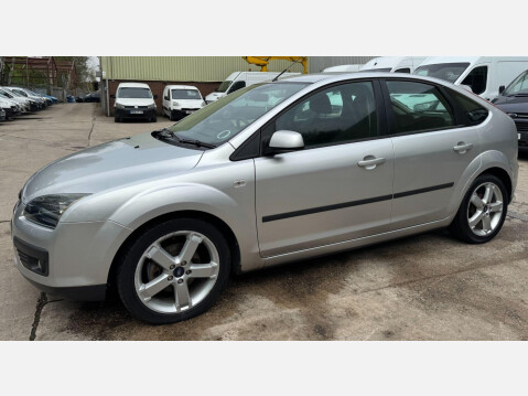 Ford Focus 1.6 Zetec 5dr 20