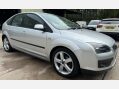 Ford Focus 1.6 Zetec 5dr 4