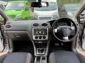 Ford Focus 1.6 Zetec 5dr 29
