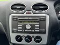 Ford Focus 1.6 Zetec 5dr 31