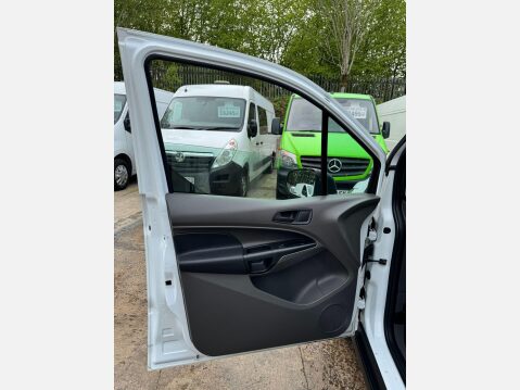 Ford Transit Connect 1.5 200 EcoBlue L1 Euro 6 (s/s) 5dr 31