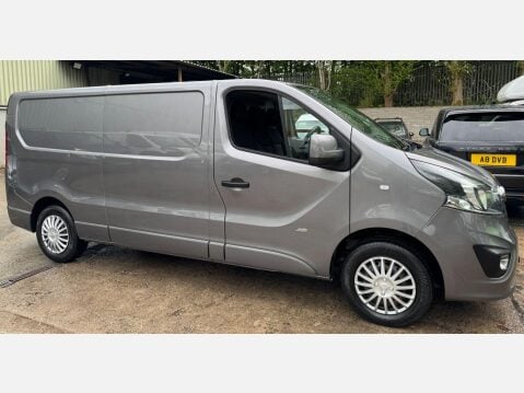 Vauxhall Vivaro 1.6 CDTi 2900 Sportive L2 H1 Euro 6 5dr 8