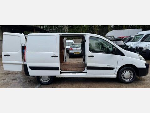 Citroen Dispatch 1.6 1000 HDi L1 H1 5dr 8