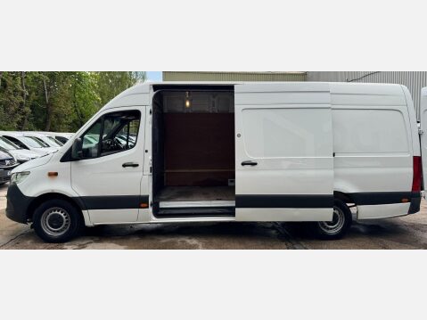 Mercedes-Benz Sprinter 2.1 311 CDI RWD L3 H2 Euro 6 5dr 22