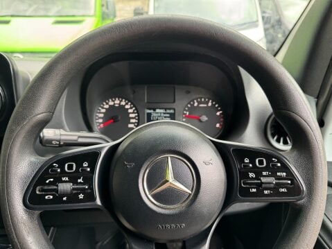 Mercedes-Benz Sprinter 2.1 311 CDI RWD L3 H2 Euro 6 5dr 27