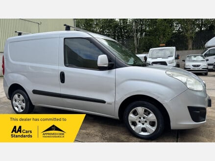 Vauxhall Combo 1.3 CDTi 2000 16v Sportive FWD L1 H1 3dr