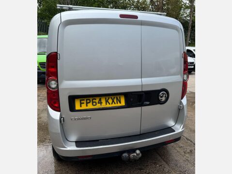 Vauxhall Combo 1.3 CDTi 2000 16v Sportive FWD L1 H1 3dr 15