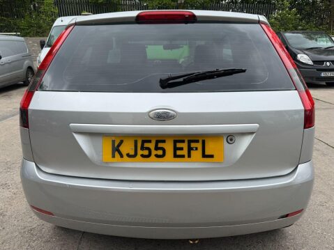 Ford Fiesta 1.4 Ghia 3dr 13