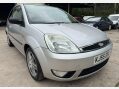 Ford Fiesta 1.4 Ghia 3dr 4