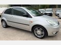 Ford Fiesta 1.4 Ghia 3dr 5