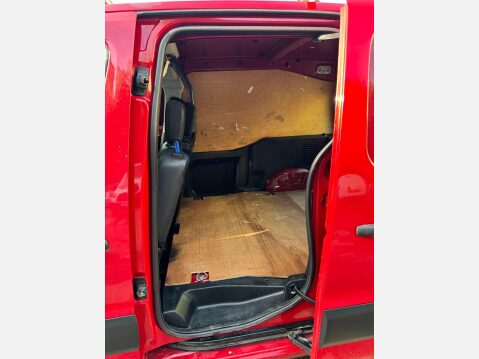 Citroen Berlingo 1.6 HDi 625 LX L1 5dr 19