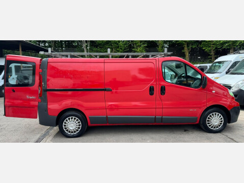 Renault Trafic 2.0 TD dCi LL29 Navigation L3 H1 4dr 7