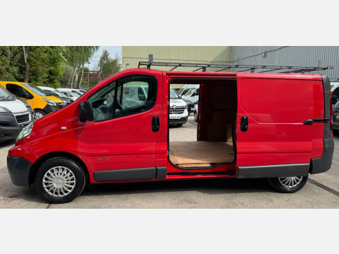 Renault Trafic 2.0 TD dCi LL29 Navigation L3 H1 4dr 17