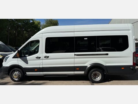 Ford Transit 2.2 TDCi 460 HDT Trend L4 H3 5dr (17 seats) 20