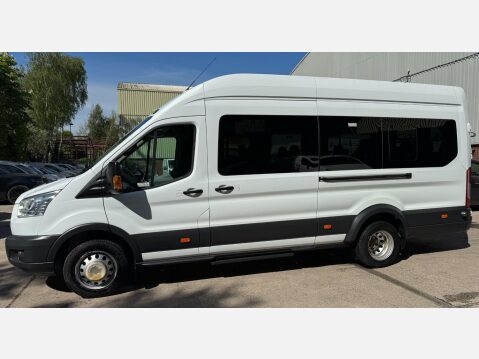 Ford Transit 2.2 TDCi 460 HDT Trend L4 H3 5dr (17 seats) 25