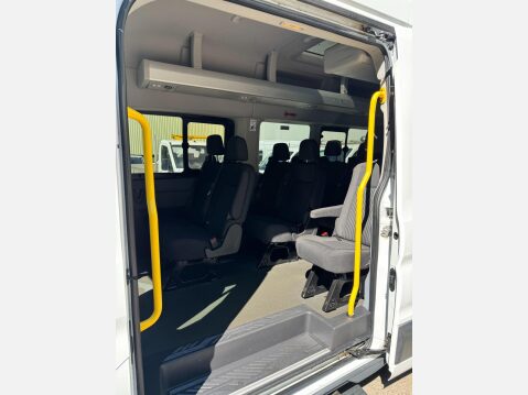 Ford Transit 2.2 TDCi 460 HDT Trend L4 H3 5dr (17 seats) 24