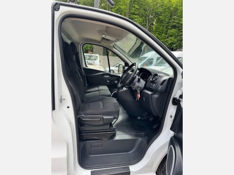 Vauxhall Vivaro 1.6 CDTi 2900 Sportive L2 H1 Euro 6 5dr 24