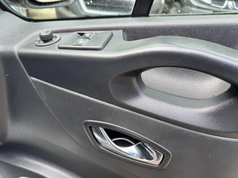 Vauxhall Vivaro 1.6 CDTi 2900 Sportive L2 H1 Euro 6 5dr 23