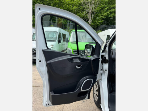 Vauxhall Vivaro 1.6 CDTi 2900 Sportive L2 H1 Euro 6 5dr 34