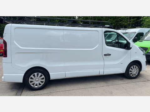 Vauxhall Vivaro 1.6 CDTi 2900 Sportive L2 H1 Euro 6 5dr 8