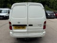 Toyota Hiace 2.5 280 D-4D RWD L1 H1 4dr 11