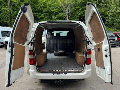 Toyota Hiace 2.5 280 D-4D RWD L1 H1 4dr 12