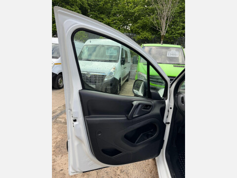 Citroen Berlingo 1.6 BlueHDi 625 Enterprise L1 5dr 30