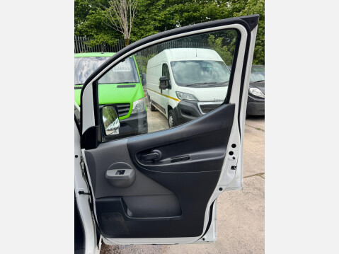 Nissan NV200 1.5 dCi Acenta SWB Euro 5 6dr 25