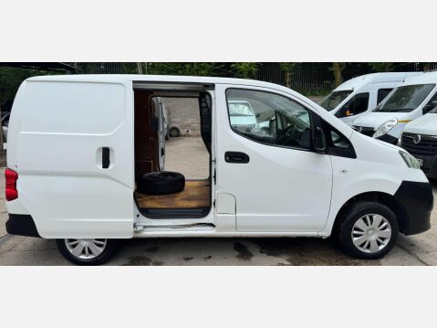 Nissan NV200 1.5 dCi Acenta SWB Euro 5 6dr 8