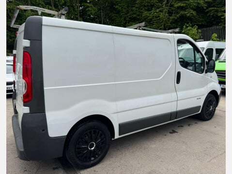 Renault Trafic 2.0 dCi SL27 L1 H1 3dr 8