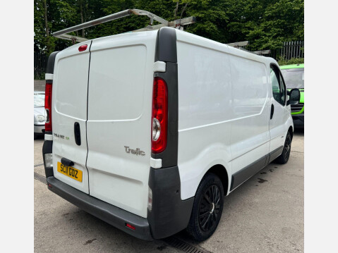 Renault Trafic 2.0 dCi SL27 L1 H1 3dr 9