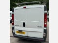 Renault Trafic 2.0 dCi SL27 L1 H1 3dr 10