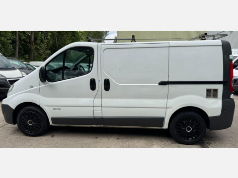 Renault Trafic 2.0 dCi SL27 L1 H1 3dr 15