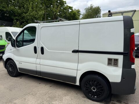 Renault Trafic 2.0 dCi SL27 L1 H1 3dr 14