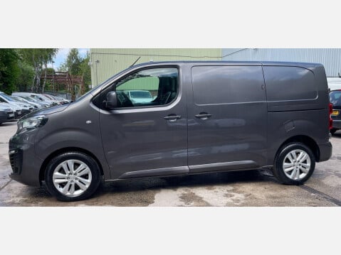 Peugeot Expert 2.0 BlueHDi 1400 Professional Plus Standard Panel Van MWB Euro 6 (s/s) 6dr 17
