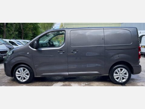 Peugeot Expert 2.0 BlueHDi 1400 Professional Plus Standard Panel Van MWB Euro 6 (s/s) 6dr 15