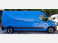 Renault Master 2.3 dCi ENERGY 35 Business FWD LWB Medium Roof Euro 6 (s/s) 4dr 7