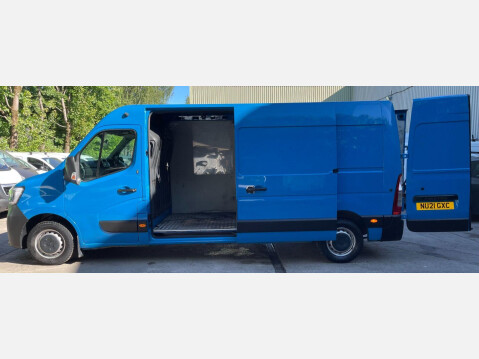 Renault Master 2.3 dCi ENERGY 35 Business FWD LWB Medium Roof Euro 6 (s/s) 4dr 16
