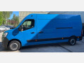 Renault Master 2.3 dCi ENERGY 35 Business FWD LWB Medium Roof Euro 6 (s/s) 4dr 17