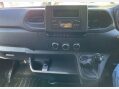 Renault Master 2.3 dCi ENERGY 35 Business FWD LWB Medium Roof Euro 6 (s/s) 4dr 29