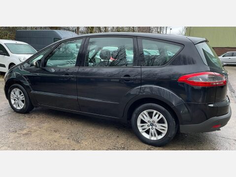 Ford S-Max 2.0 Zetec Euro 5 5dr 16
