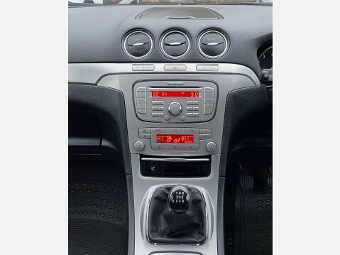 Ford S-Max 2.0 Zetec Euro 5 5dr 34