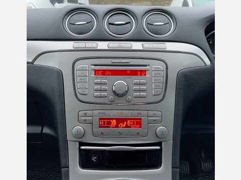 Ford S-Max 2.0 Zetec Euro 5 5dr 36