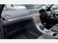 Ford S-Max 2.0 Zetec Euro 5 5dr 39