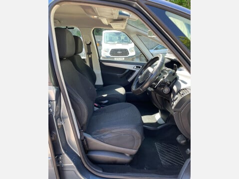 Citroen Grand C4 Picasso 1.6 HDi VTR+ EGS6 Euro 5 5dr 27