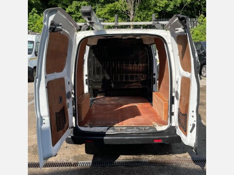 Nissan NV200 1.5 dCi Acenta SWB Euro 6 6dr 12
