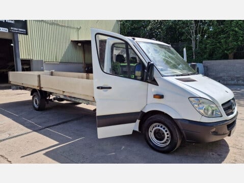 Mercedes-Benz Sprinter 2.1 313 CDI RWD L2 2dr 6